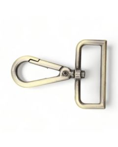 KARBINHAKE antikmässing 40 x 63 mm